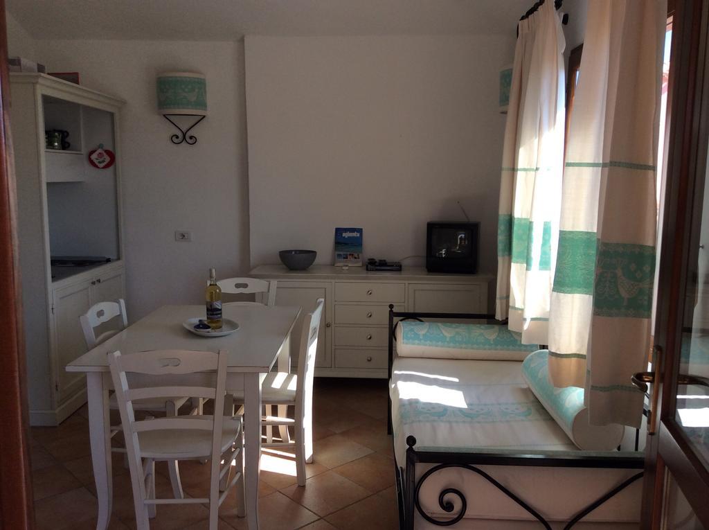 Sardinia Beach Apartments 아글리엔투 외부 사진