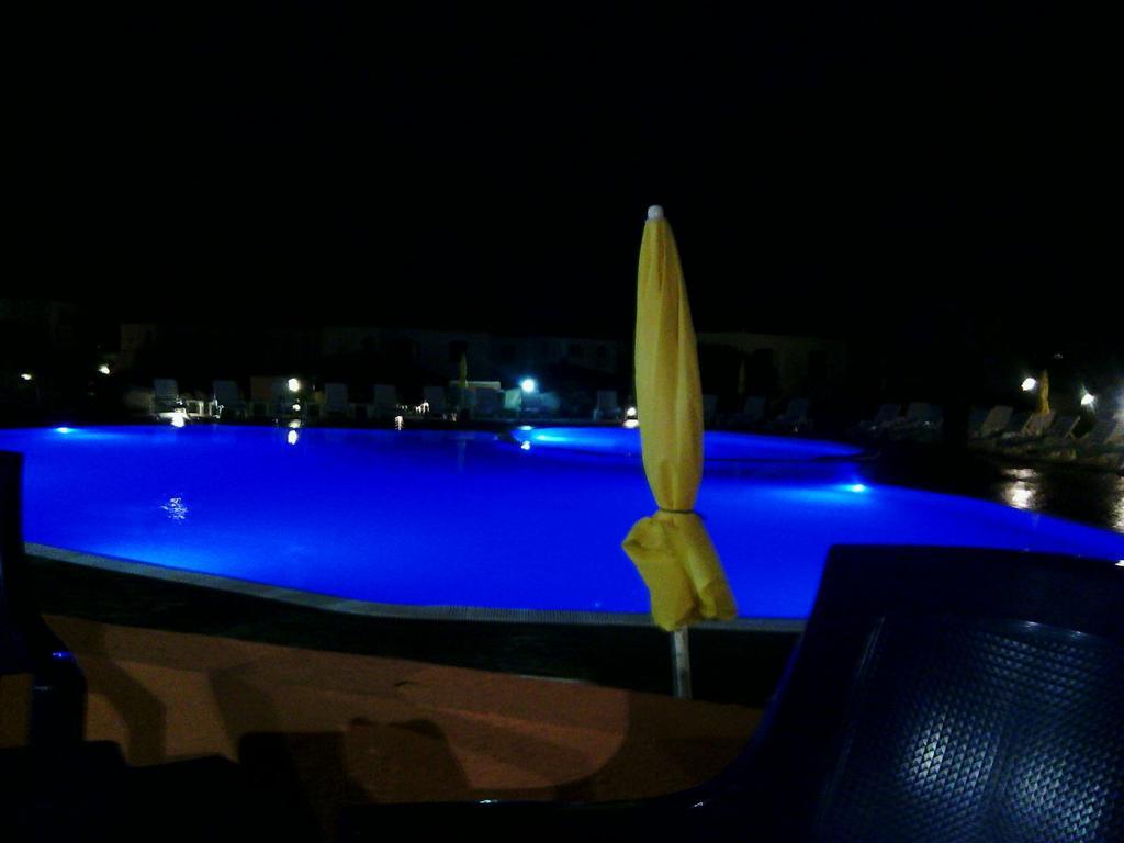 Sardinia Beach Apartments 아글리엔투 외부 사진